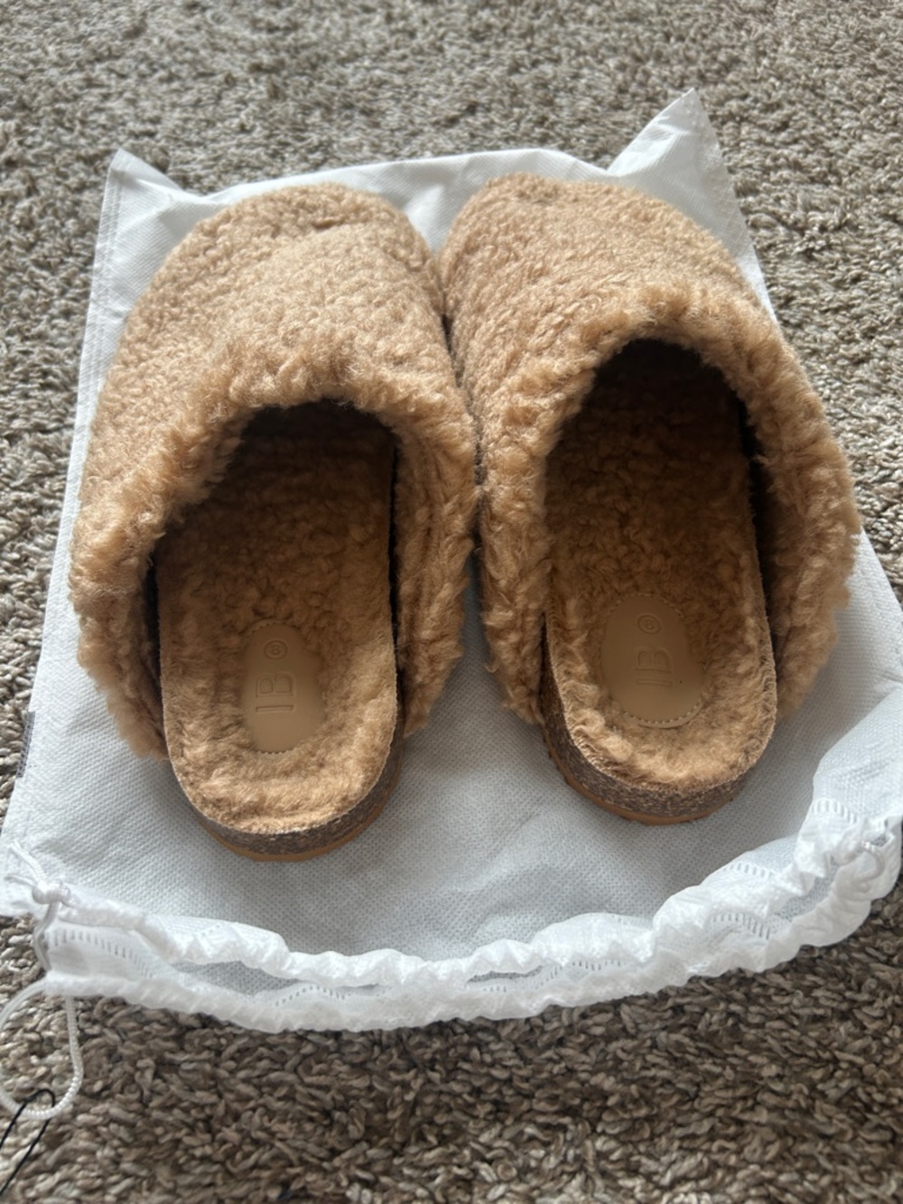 INTENTIONALLY BLANK Kids Sherpa Slippers - Tan - Picture 2 of 7